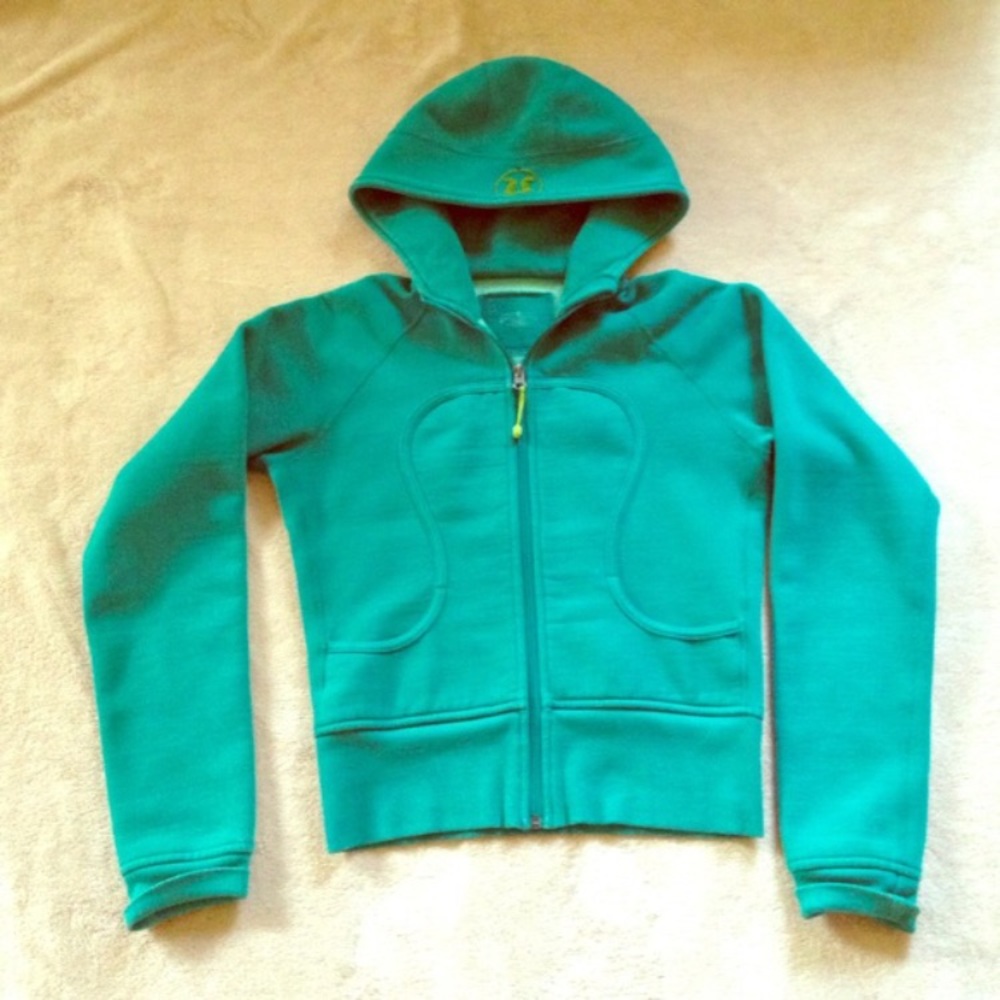 Lululemon gym/ hoodie